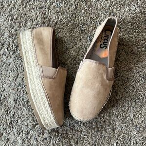 CIRCUS BY SAM EDELMAN PLATFORM SHOES